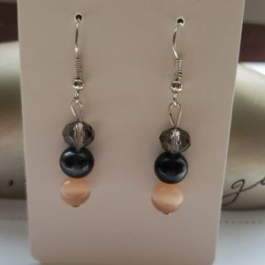 Pearly 🍑 Cat's Eye Earring's⭐️